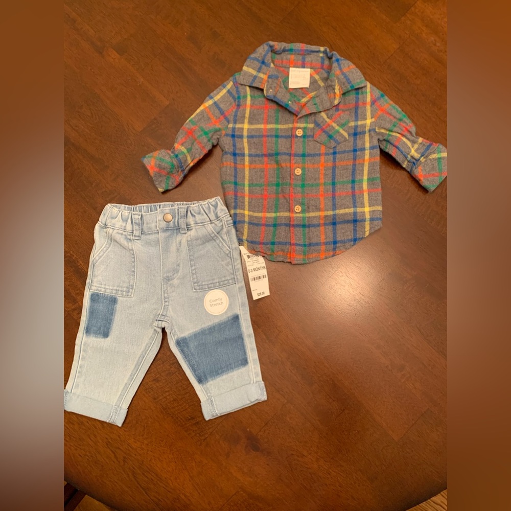 Baby outfit size 0-3 months